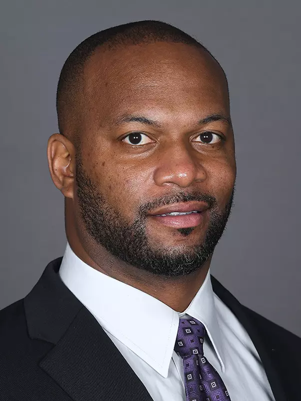 Carroll, Trumain - headshot