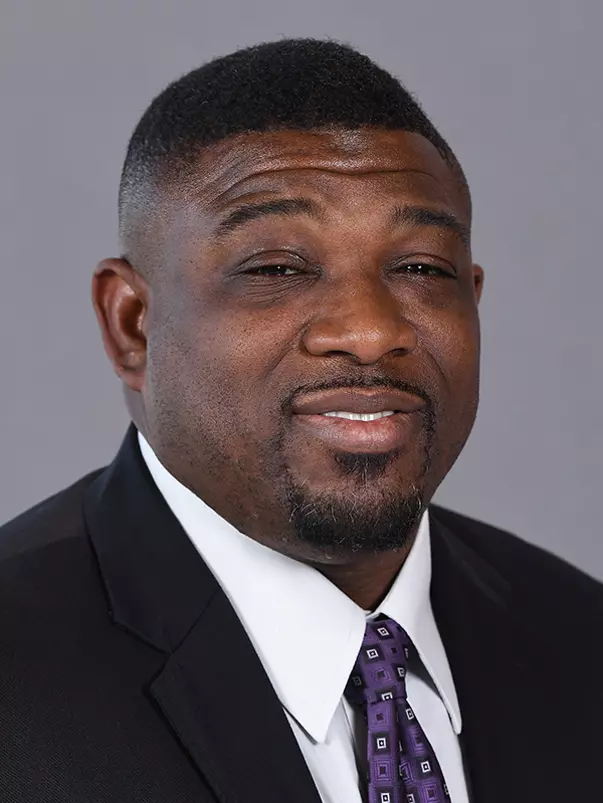 Ward, Thad - headshot