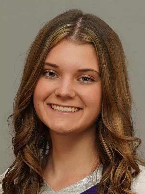 Alexie Hynek 2022-23