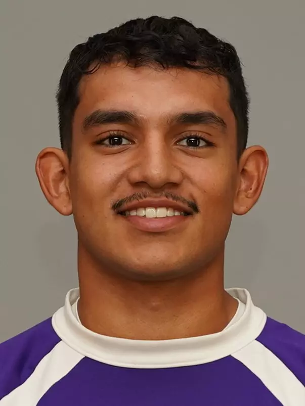 Aron Castillo 2022-23