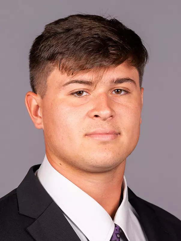 Shields, Sam - headshot