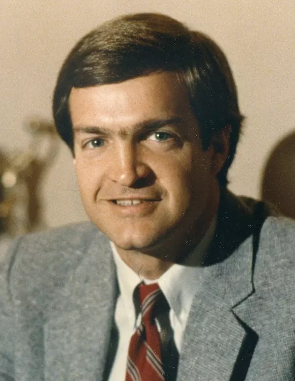 Lon Kruger - Head Men's Basketball Coach 1986-90