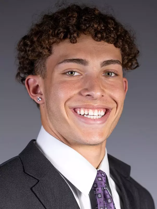 Cobb, Teagan - headshot