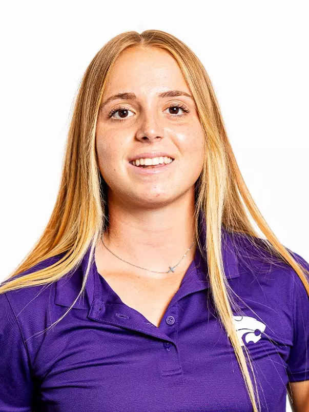 Bernat, Carla - headshot