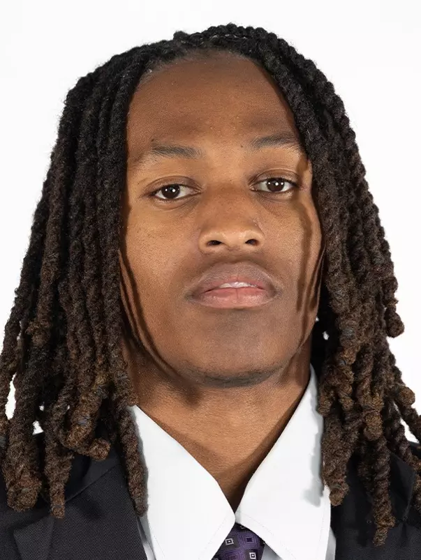 Davis, Trae - headshot