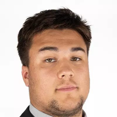 Navarro Schunke headshot