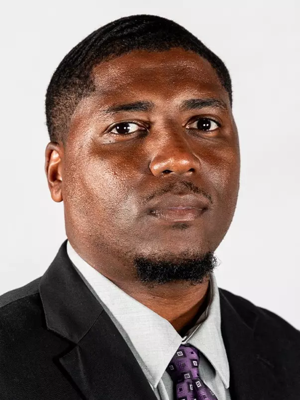 Donald, Dimitri - headshot