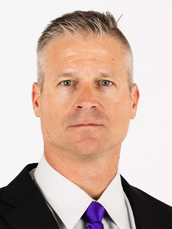 Toth, Nick - headshot