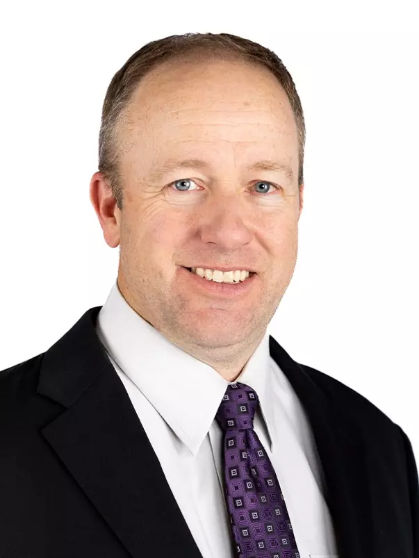 Wells, Luke - headshot