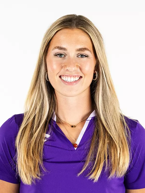 van Beek, Noa - headshot