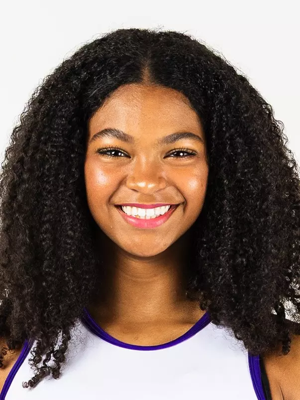 Ariana Fletcher headshot