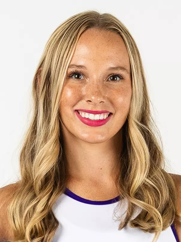 Kelsi Spann headshot