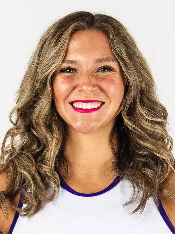 Paige Garza headshot