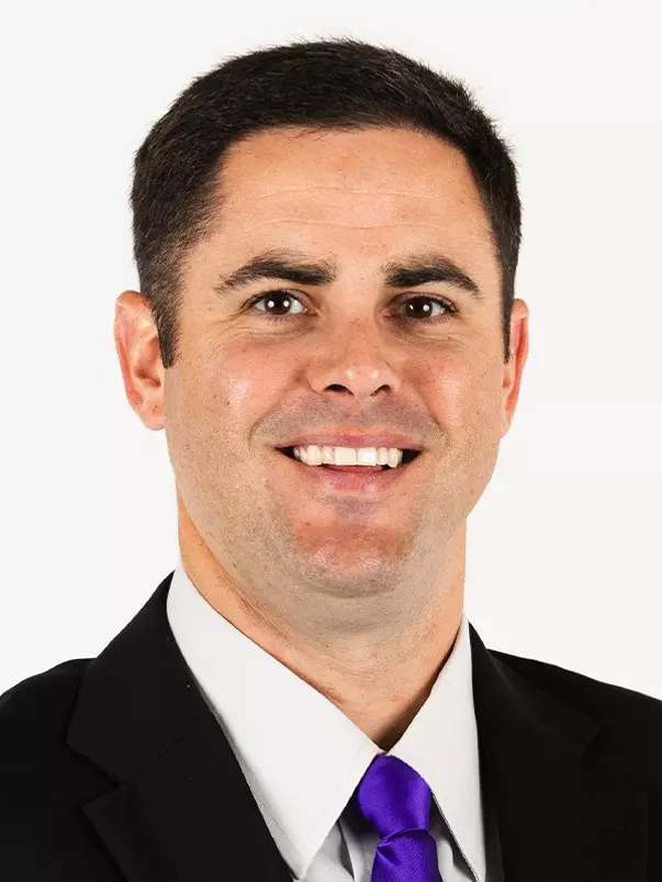 Mason, Preston - headshot