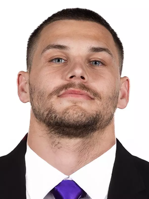 Carter, Tory - headshot