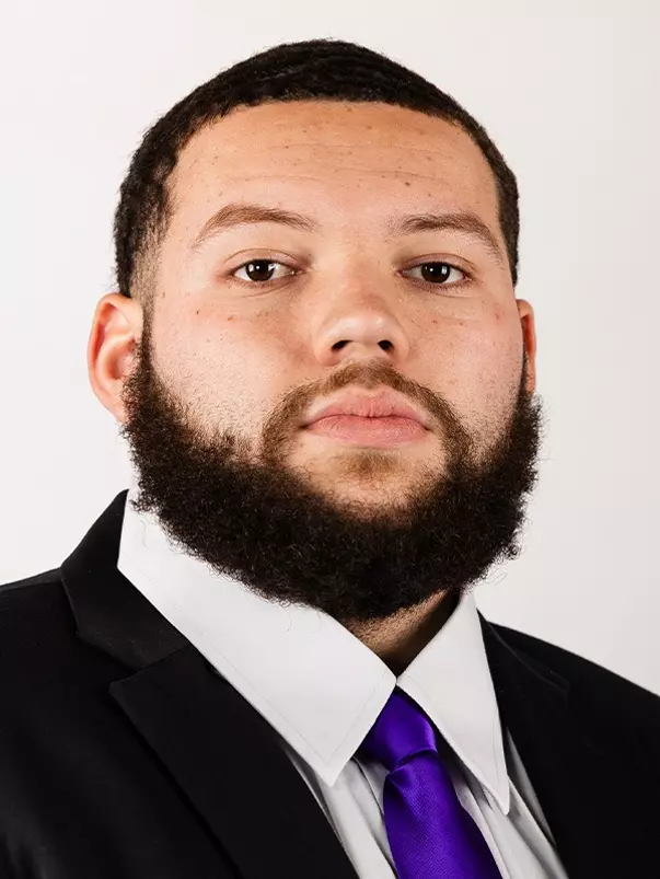 Dove, Jordan - headshot