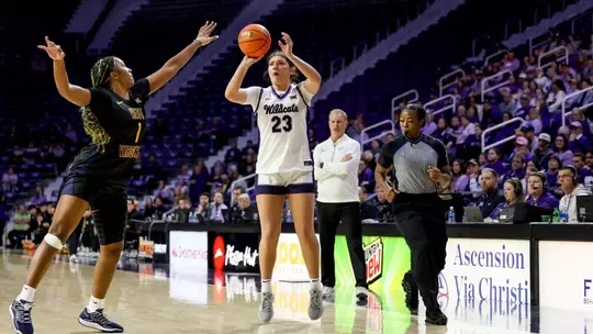 KStateWBB vs West Virginia, January 4th, Manhattan, KS, Final: K-State: 58, WVU: 60