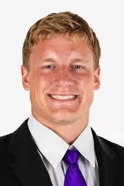 Fraser, Bennett - headshot