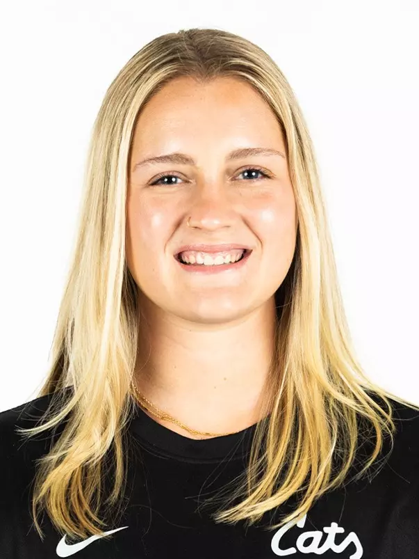 Ellie Erwin headshot