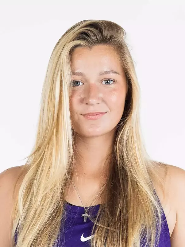 K-State Tennis vs. White Backdrop, {mmn} 9, 2026. .
(Photo: Cassidy Friend/K-State Sports)