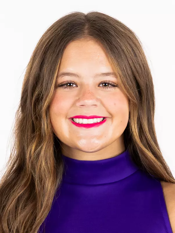 Savanna Heasley headshot 2026