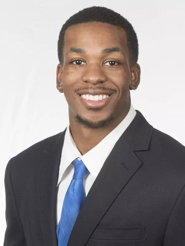 2018 football headshots