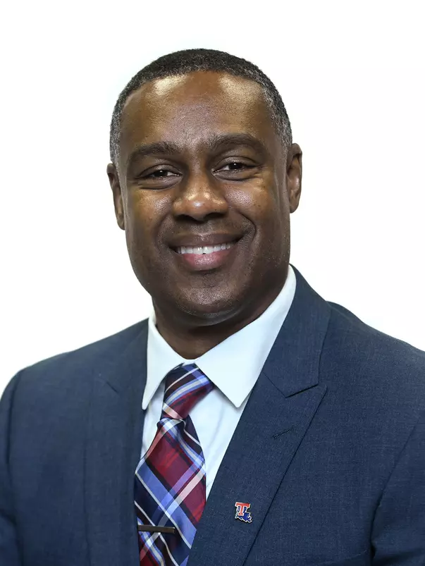 Talvin Hester head shot