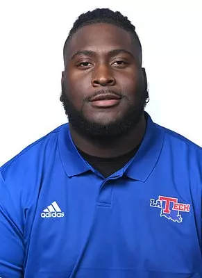 Elihah Bowswer Headshot