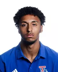 Daxton Chavez