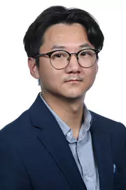 Jun Lee