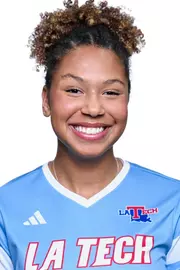 Grace Clay headshot