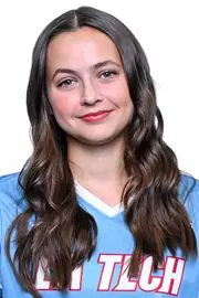 Lydia Daniels headshot