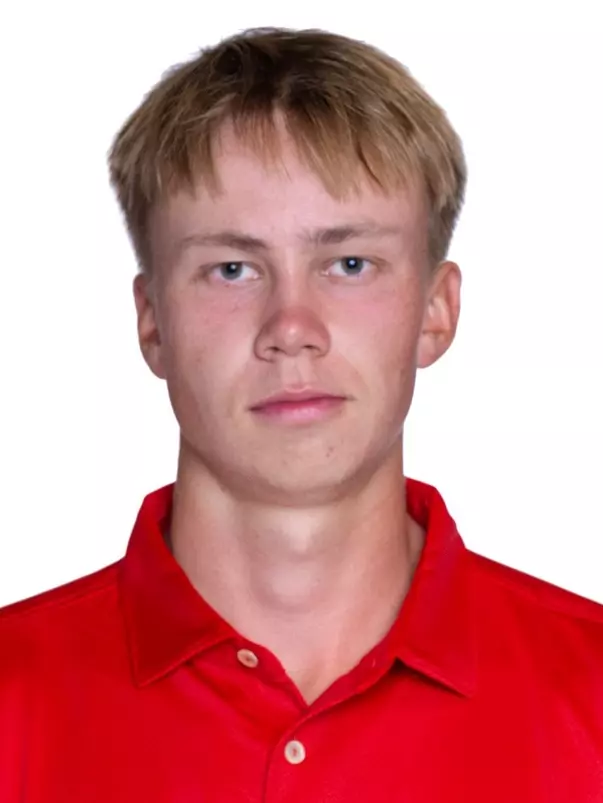 Oskari Schuvalow Headshot