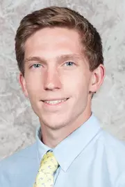 Simon Voorhees Headshot