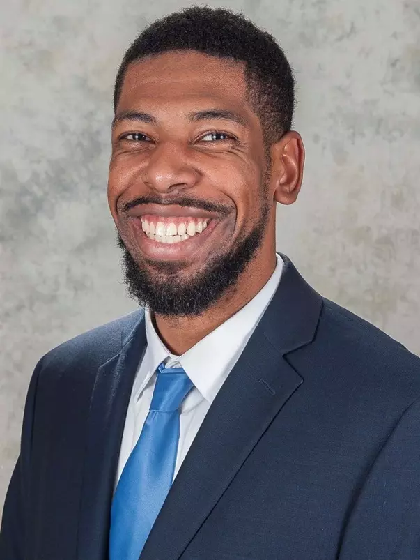 Justin Goldsborough Headshot