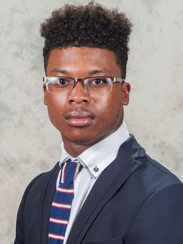 Donavon Harris Headshot