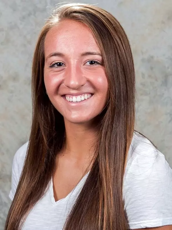 Sabrina Mertz Headshot