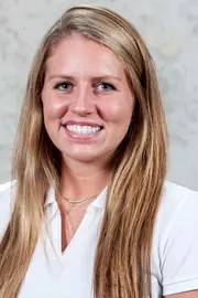 Jenny DiPietro Headshot