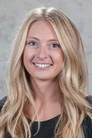 Mae Williams Headshot