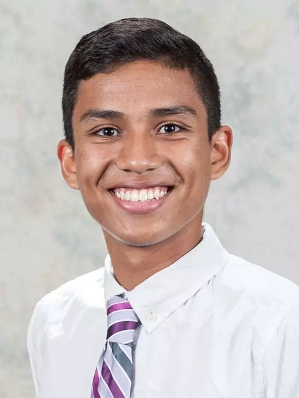 Rafael Hernandez Headshot