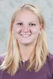 Sara Misiukiewicz Headshot