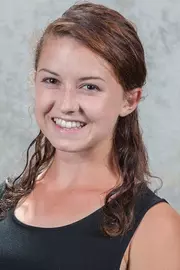 Rebecca Inzer Headshot