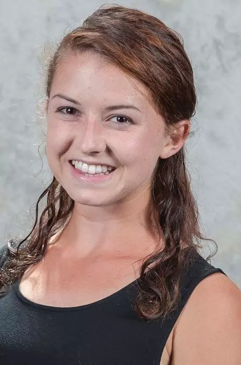 Rebecca Inzer Headshot