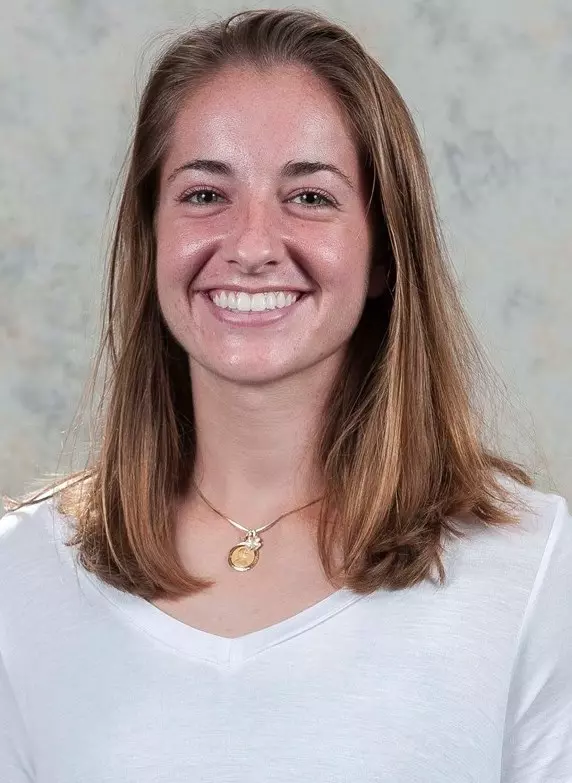 Sidonie Warnecker Headshot