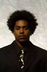 Julian Ahye web 4066-231.jpg