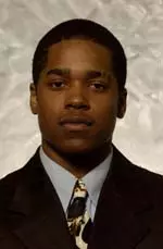 Julian Ahye WEB 3305-069.jpg