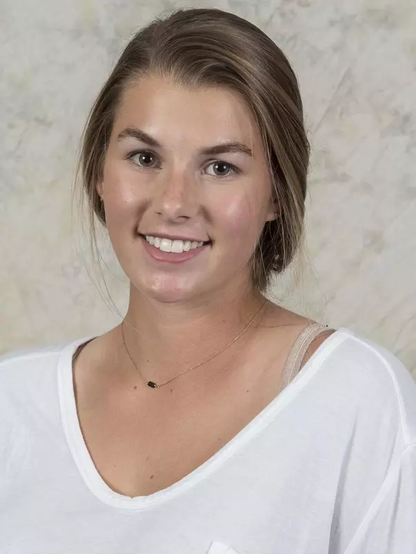 Chloe Tremblay Headshot