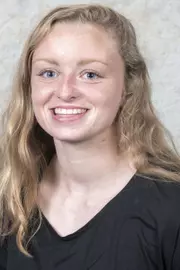 Emma Gromacki Headshot