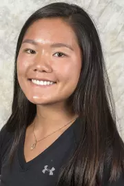 Jenna Krause Headshot