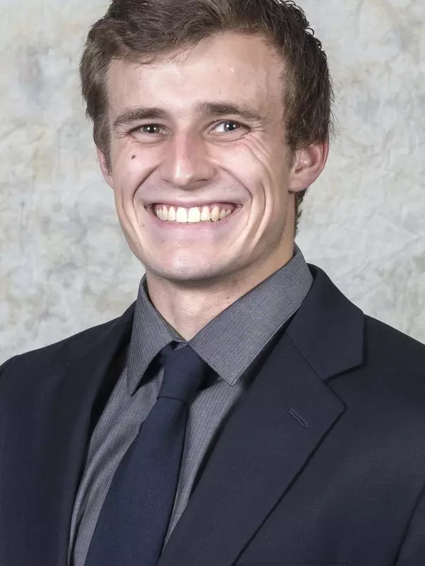 Teddy Leggett Headshot